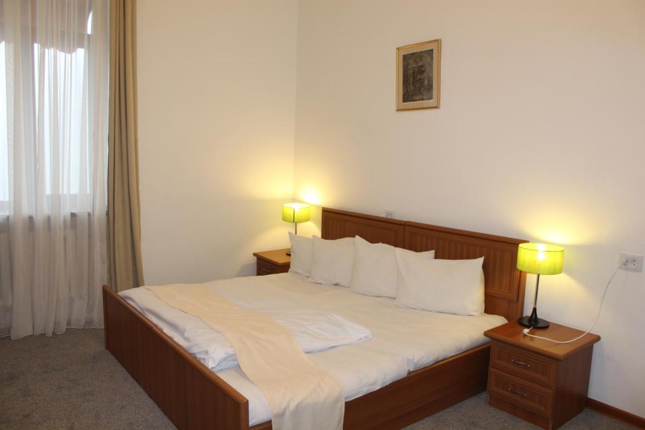 Diligence Hotel & Restaurant Dilijan Exterior photo